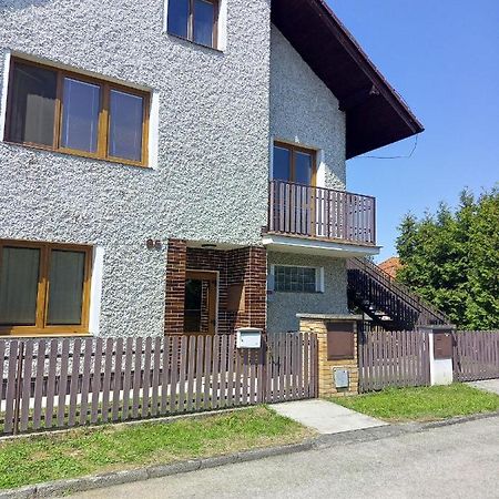 Ubytovani U Jany Hluboká nad Vltavou Exterior foto