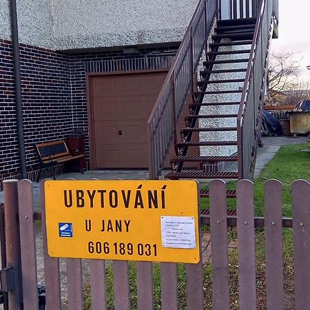 Ubytovani U Jany Hluboká nad Vltavou Exterior foto