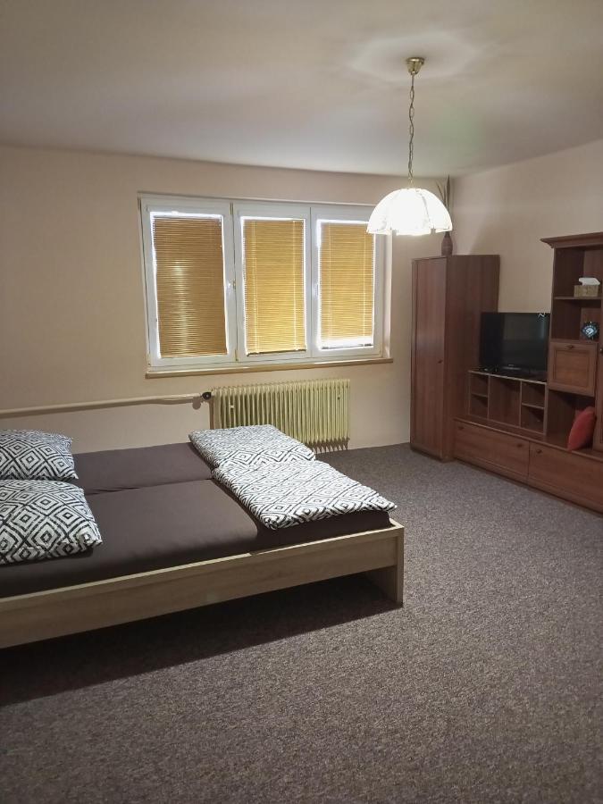Ubytovani U Jany Hluboká nad Vltavou Exterior foto