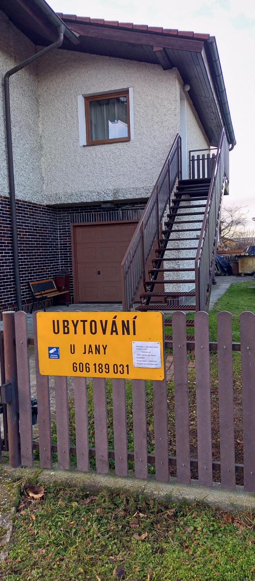 Ubytovani U Jany Hluboká nad Vltavou Exterior foto